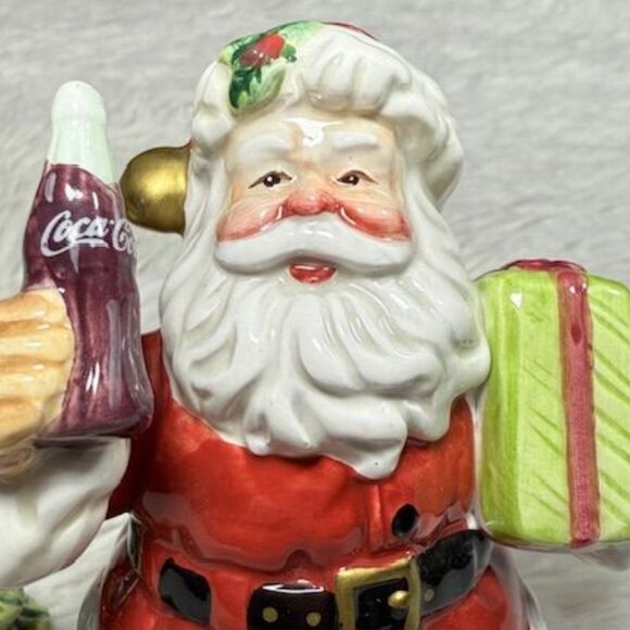 Vintage Coca-Cola Ceramic Santa and Christmas Tree Salt and Pepper Shakers Set - Picture 2 of 15